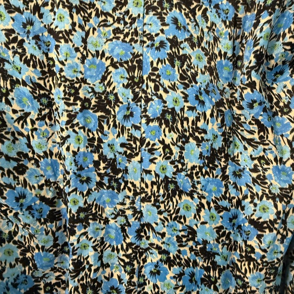 Topshop Blue Floral Print Tie Back V-Neck Romper - Picture 4 of 7
